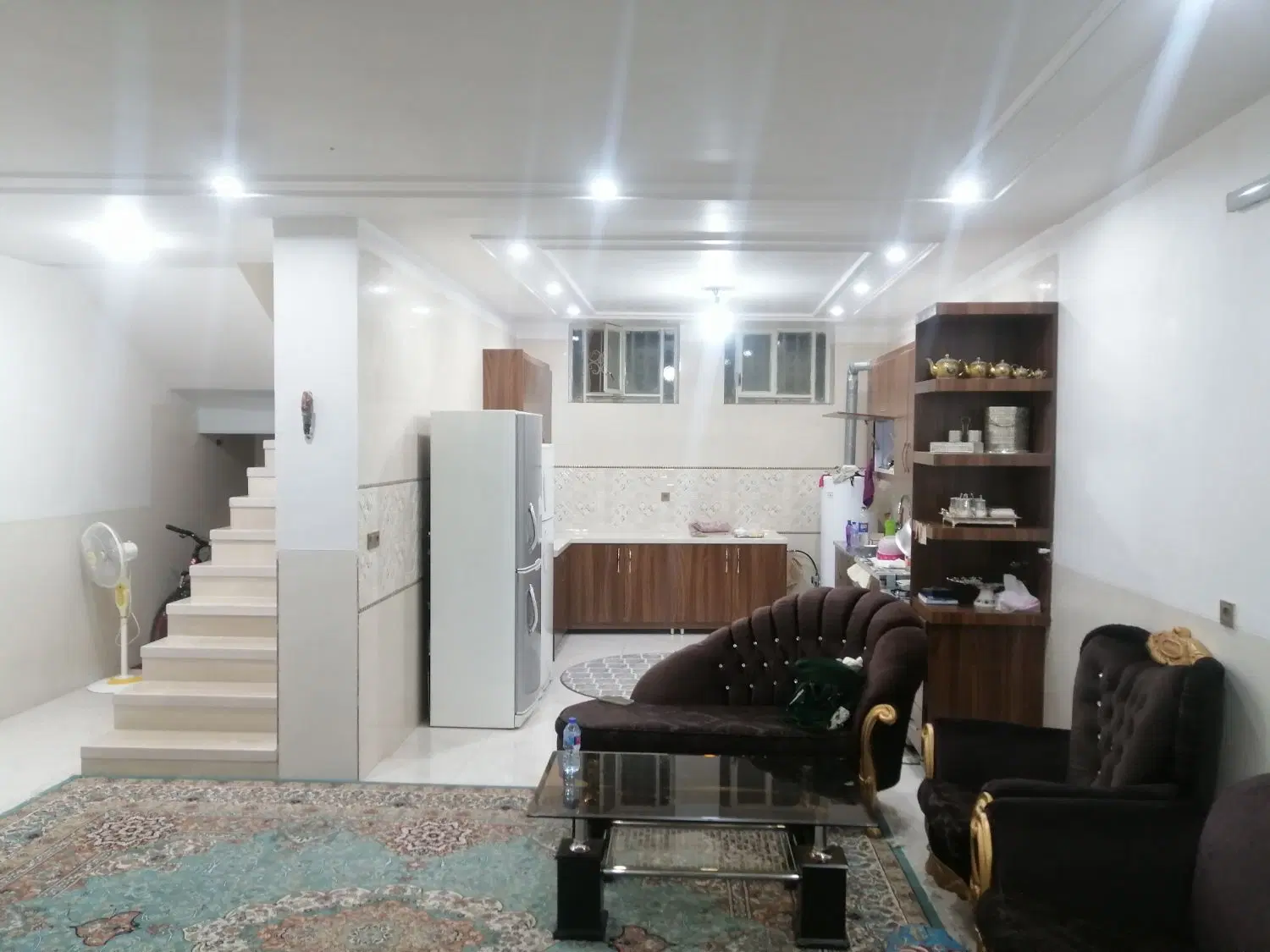 زیر زمین_ اجاری_ بلوار خامنه ی