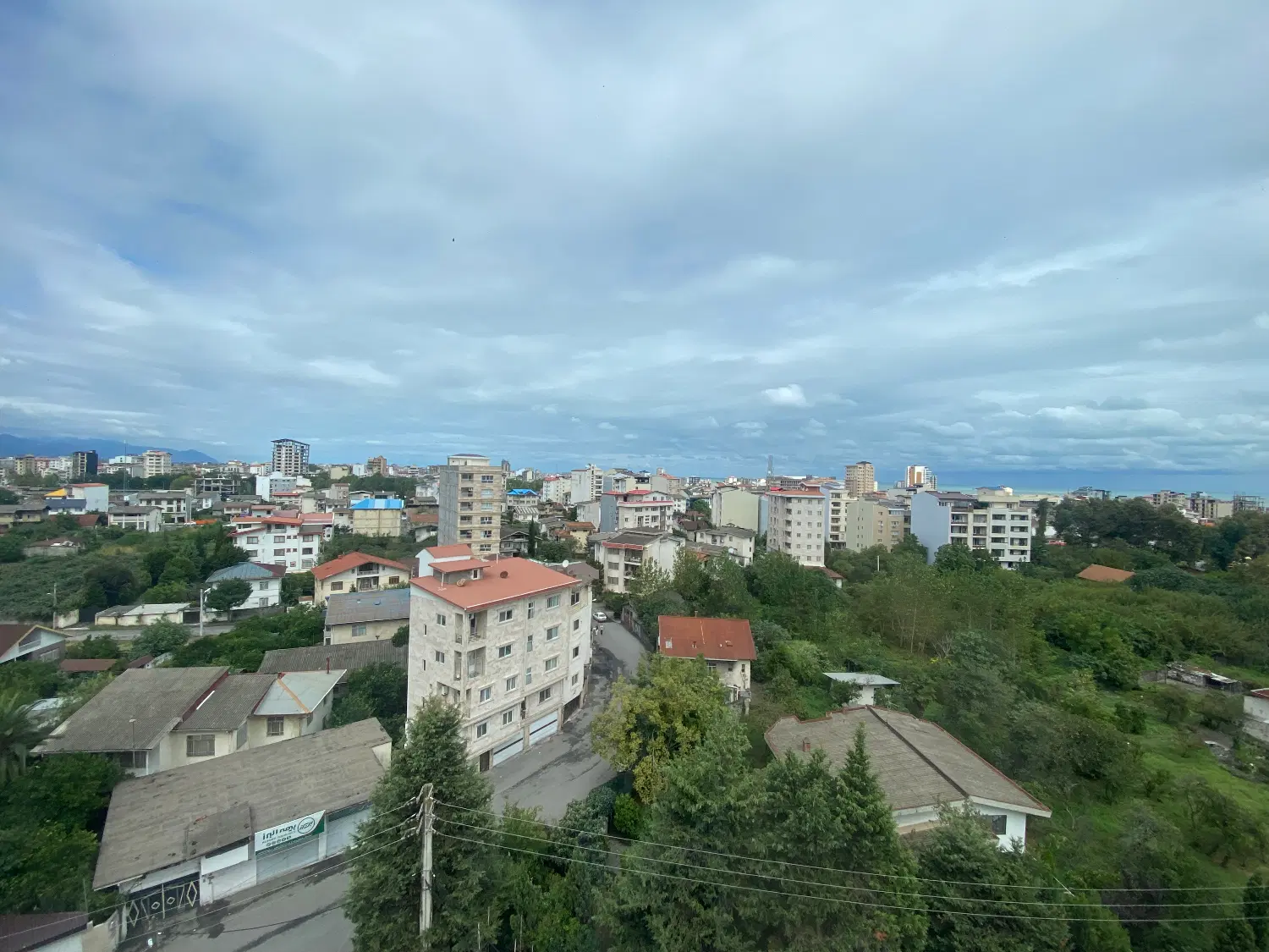 اجاره در برج طبقه ۸ ویو ۱۸۰ درجه سه خواب