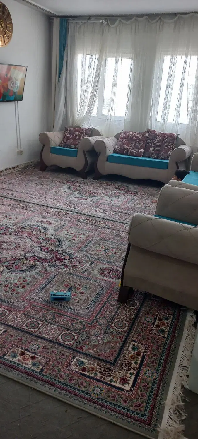 اجاره واحد ۷۸ متری مجتمع استراتوس واوان