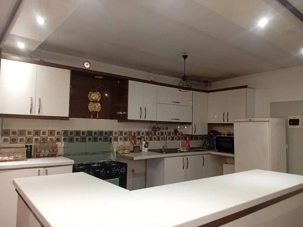 اجاره اپارتمان ۱۳۰ متری