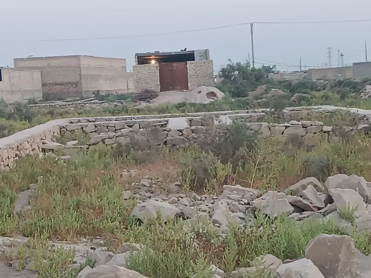 عرض زمین 10طول 37