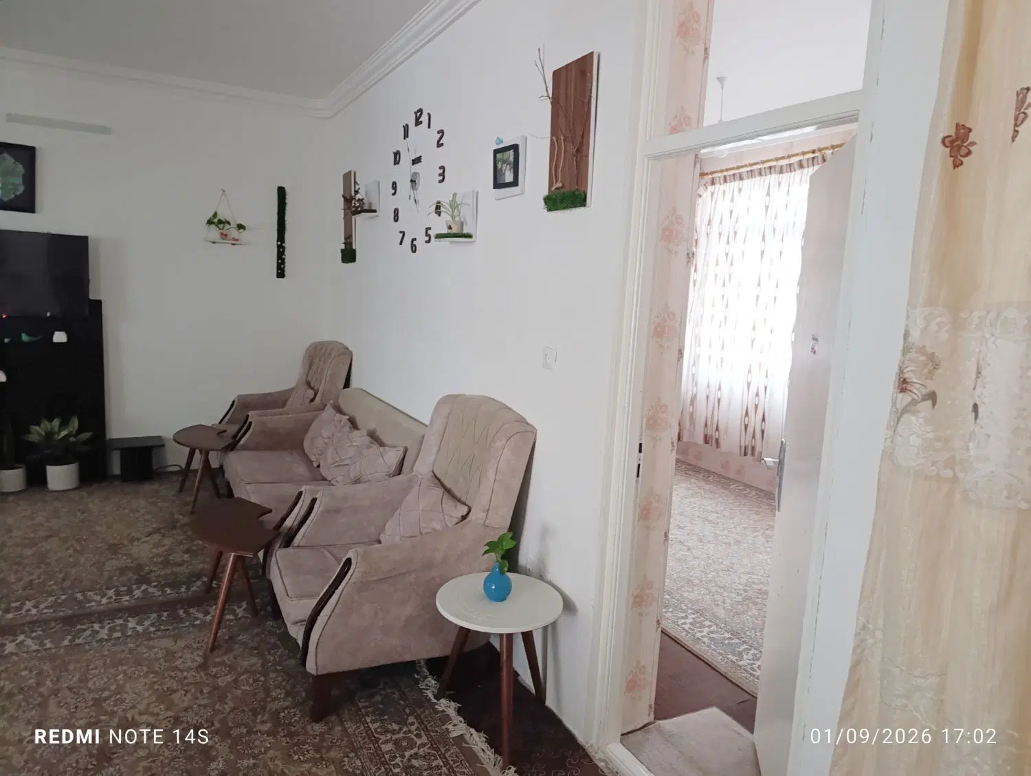 اجاره منزل 130 متر 70متر حیاط منوچهری 12