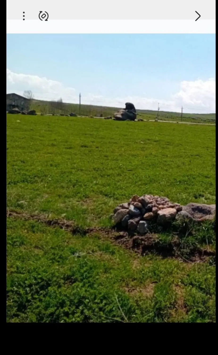 زمین لب جاده سند تک برگ موقعیت استثنایی