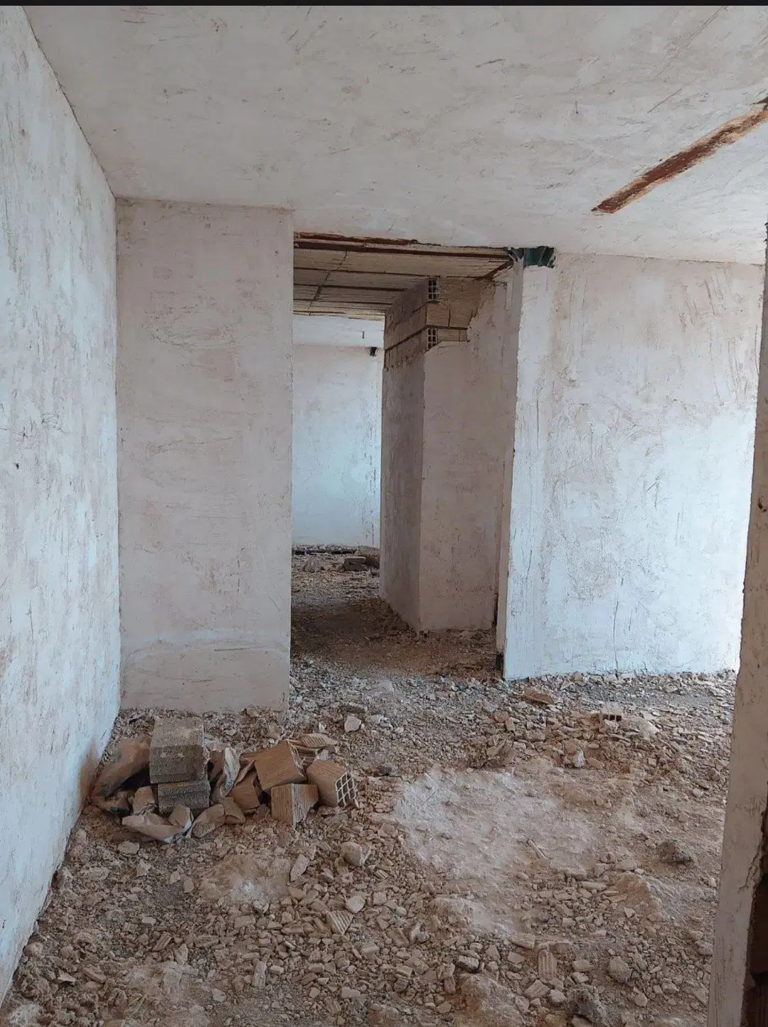 مسکن مهر نیمه ساز