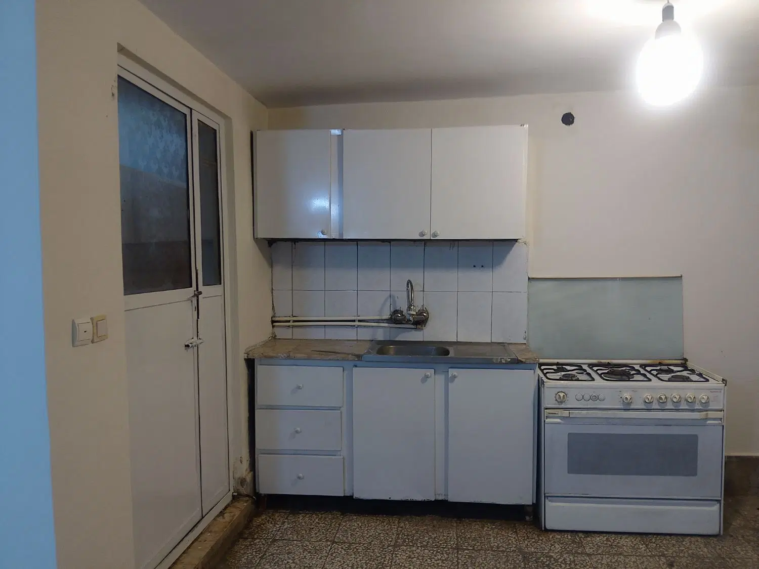 رهن خانه ابوطالب ۲۵ رئوف