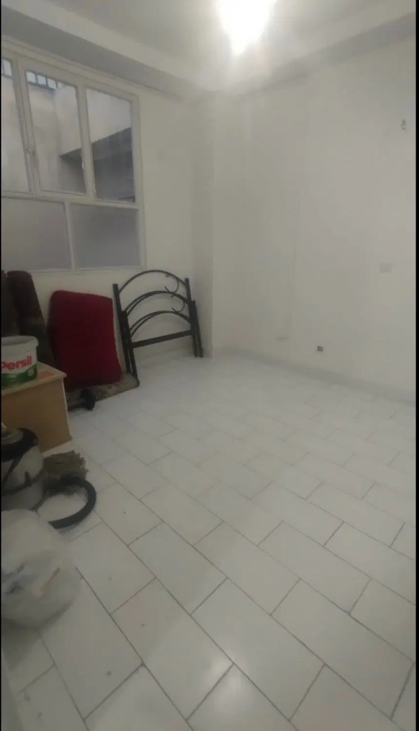 آپارتمان ۵۳ متری خط ۱ حصار