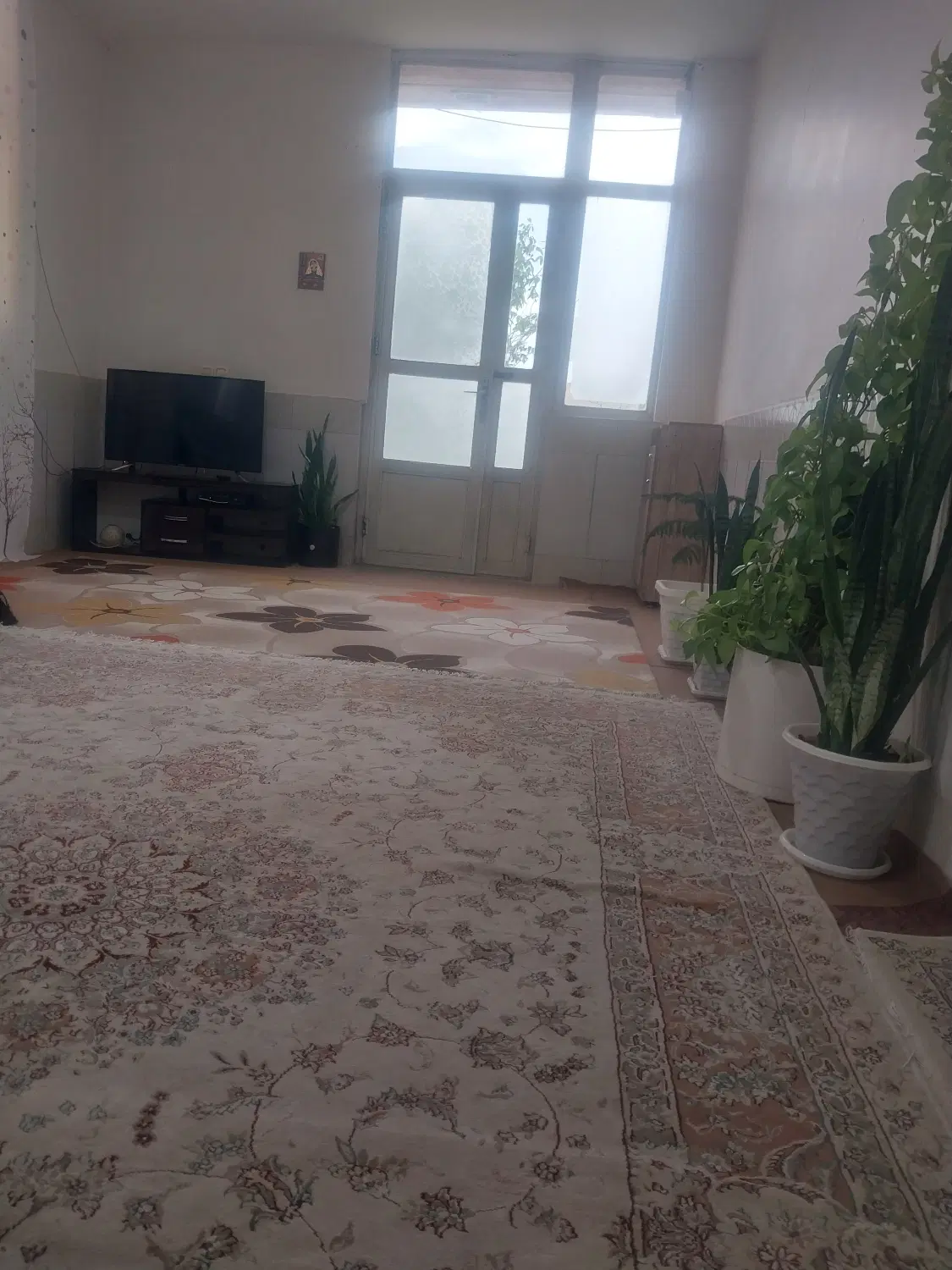 خانه ویلایی به متراژ ۷۰۰ متر