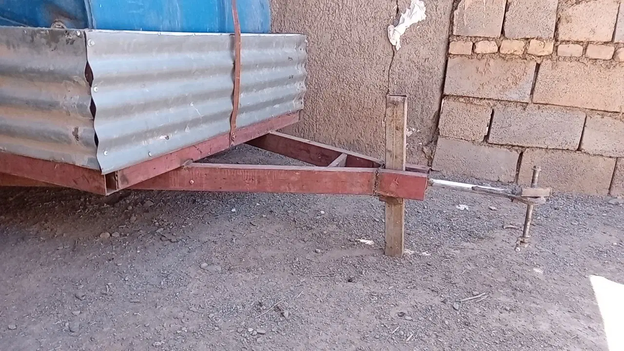 تریلی یا گاری همراه مخزن ۲۲۰ لیتری