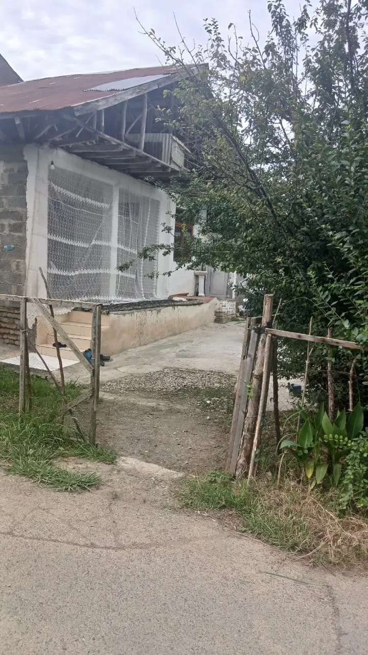 خانه ییلاقی ۵۰۰متر با زمین فرو.ش