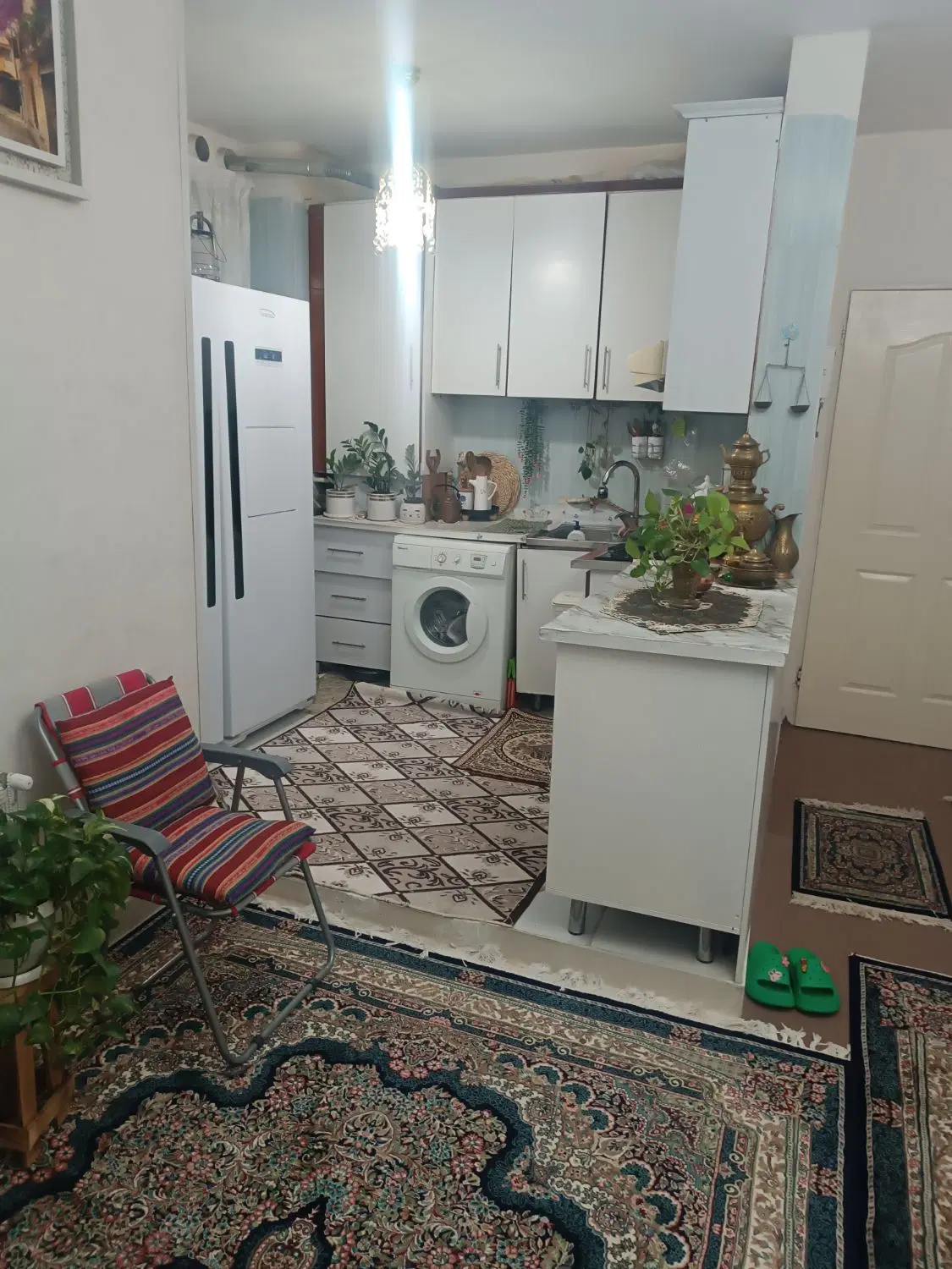 آپارتمان دو‌خواب نزدیک مرکز شهر