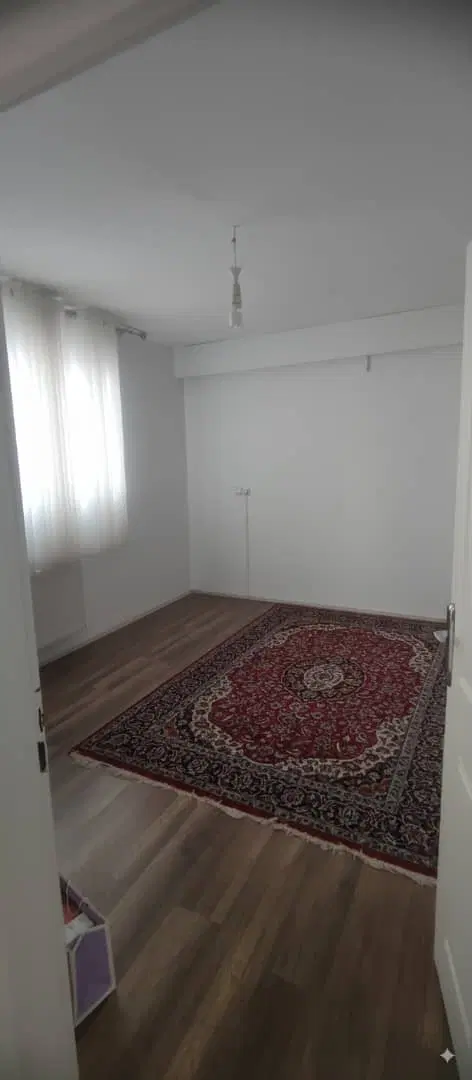 آپارتمان دو خواب ۱۱۰ متری مجتمع کارگشا