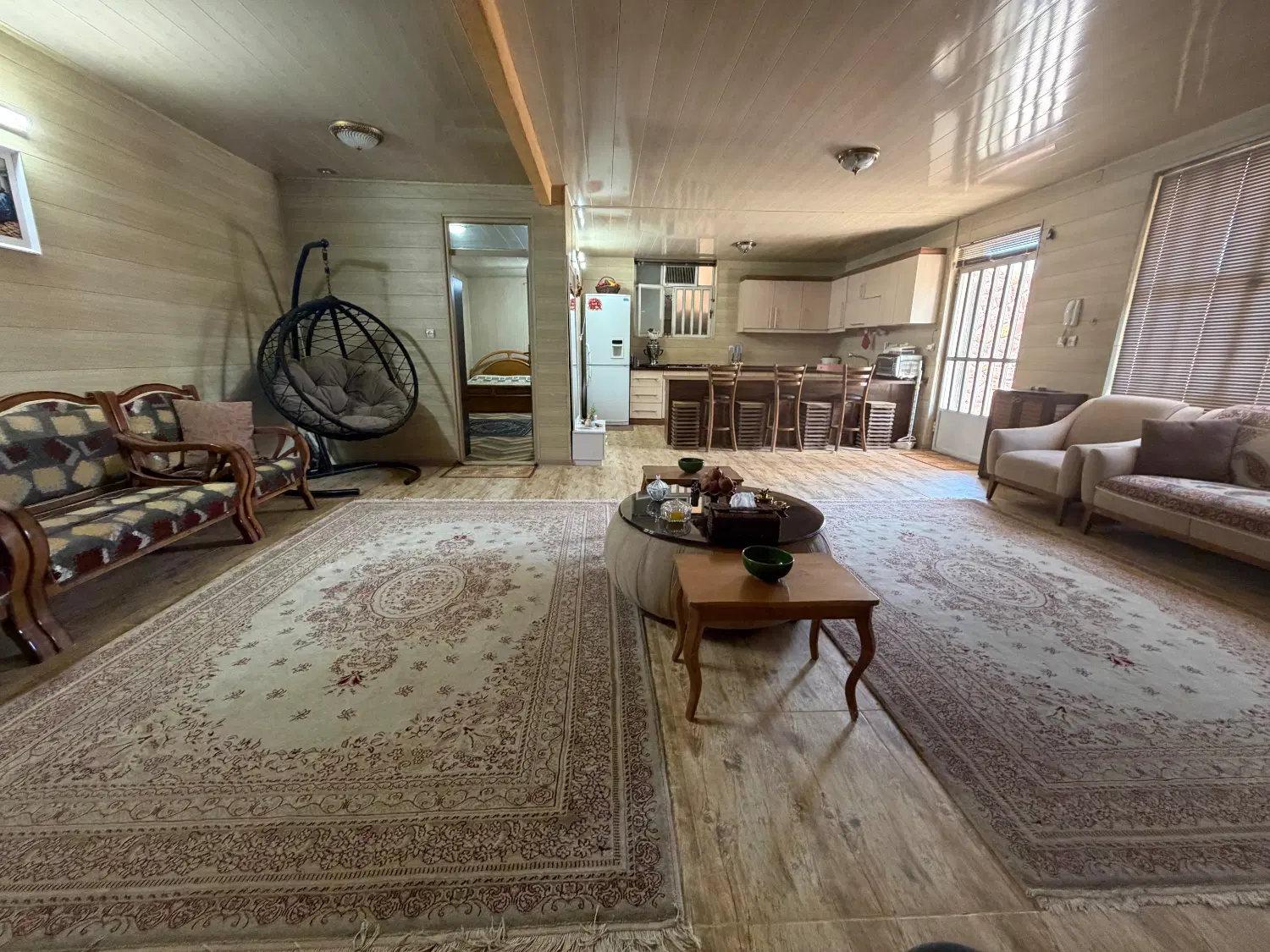 باغ  ۱۵۰۰ متر ۱۰۰ متر ساخت  ۴۰ متر الاچیق