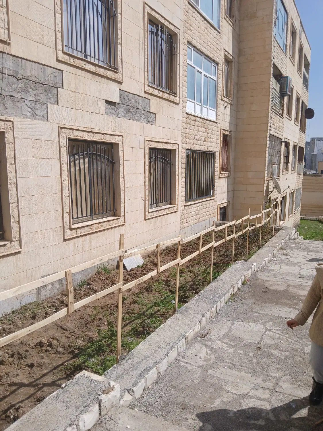 خانه ویلایی شمالی کوچه 4 برق