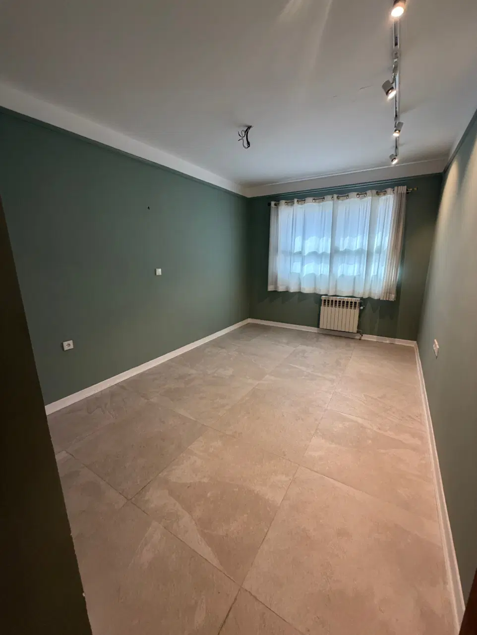 آپارتمان تاپ لوکیشن چنچنه
