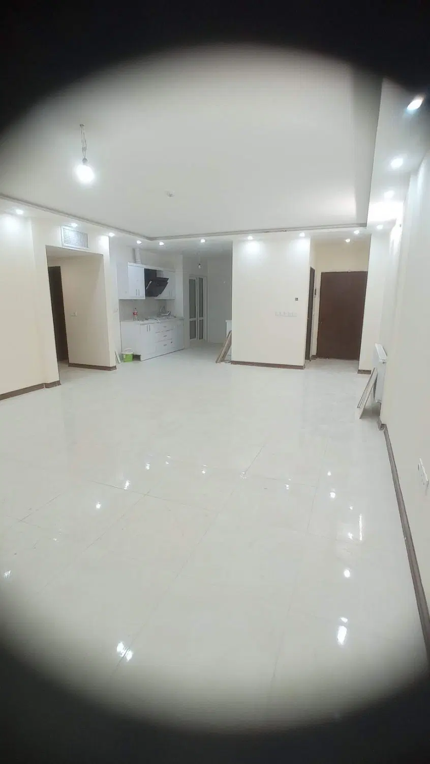رهن واجاره ۱۱۱ متری، امیریه