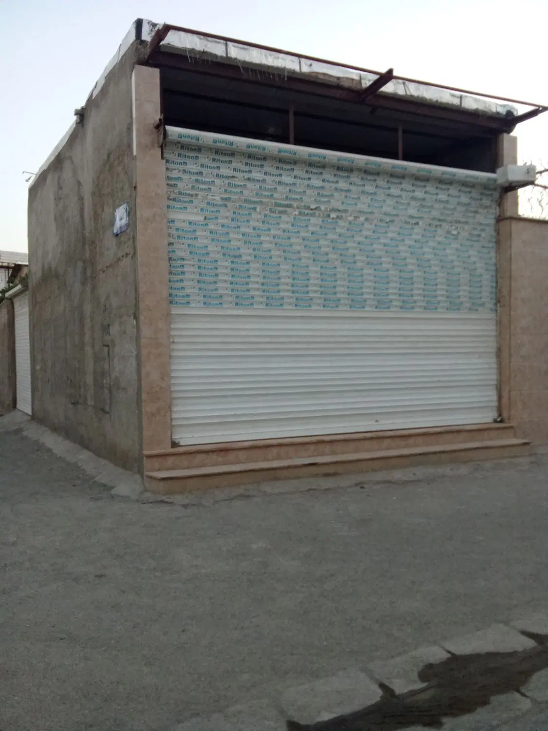 یک باب مغازه 40متری