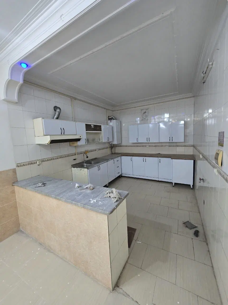زیر زمین اجاره ای دو خواب