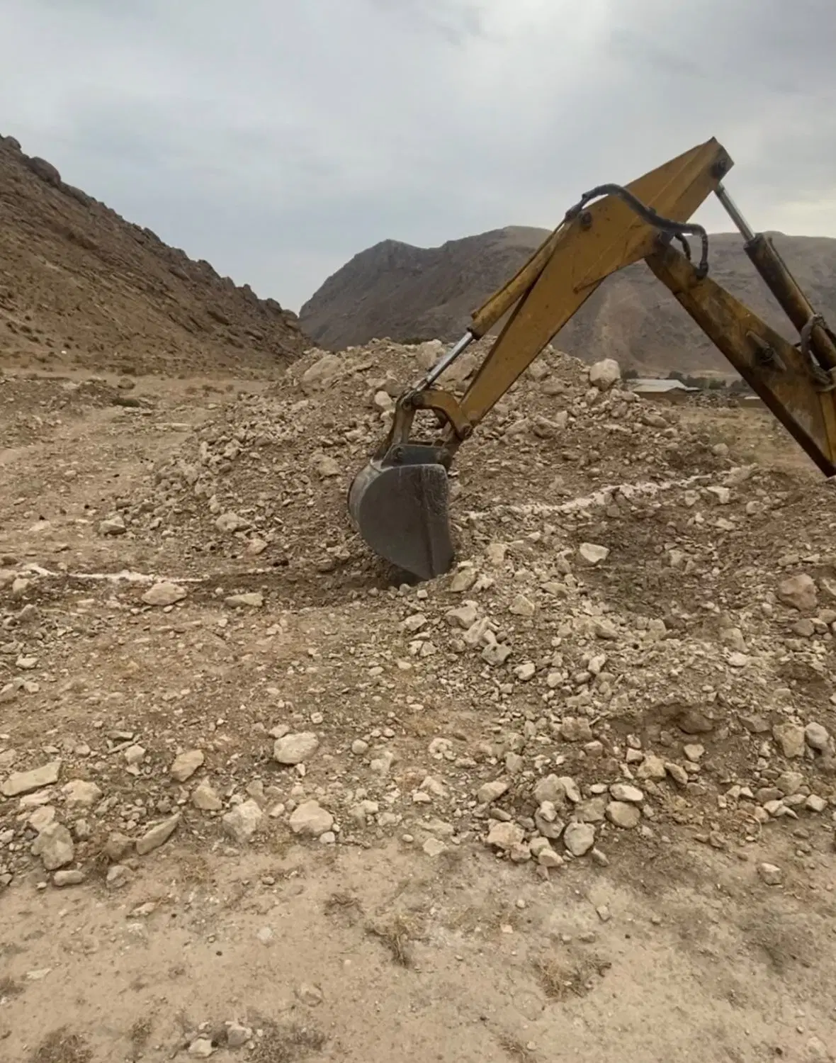 ملک آماده ساخت