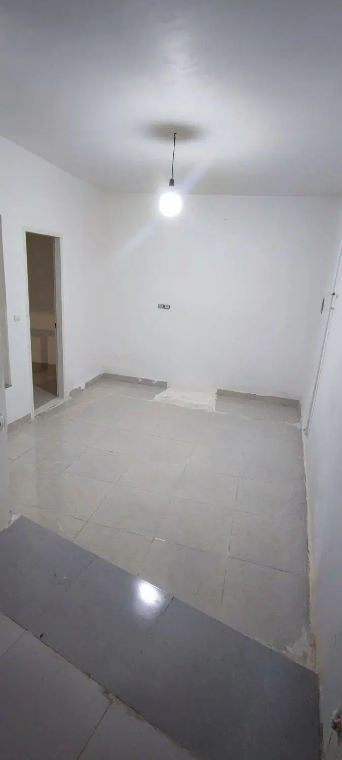 فروش حیاط تمیز دربست قطعه جلو در حیدرآباد پاسداران