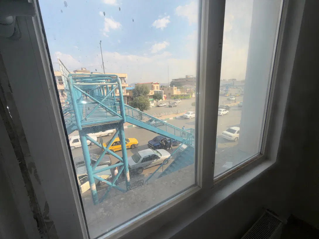 واحد اداری تجاری میدان آزادی