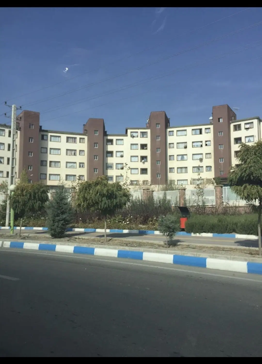 پردیس فاز ۳خیابان معلم ۸۹متر ۲ خواب فول