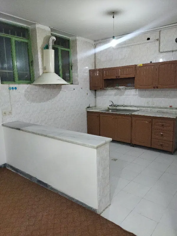 زیر زمین 80 متره بلوار نهضت