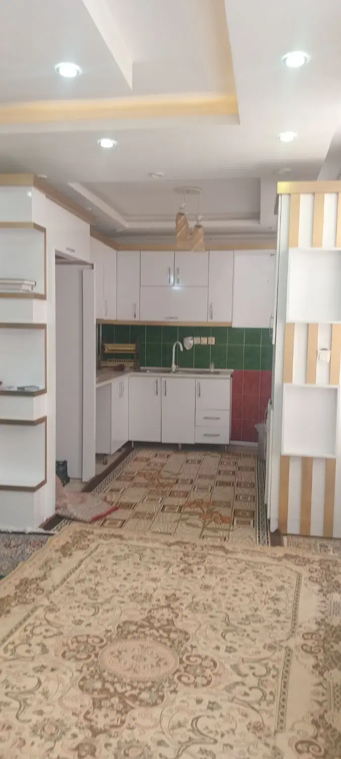 اجاره طبقه همکف 1خواب در خیابان رازی