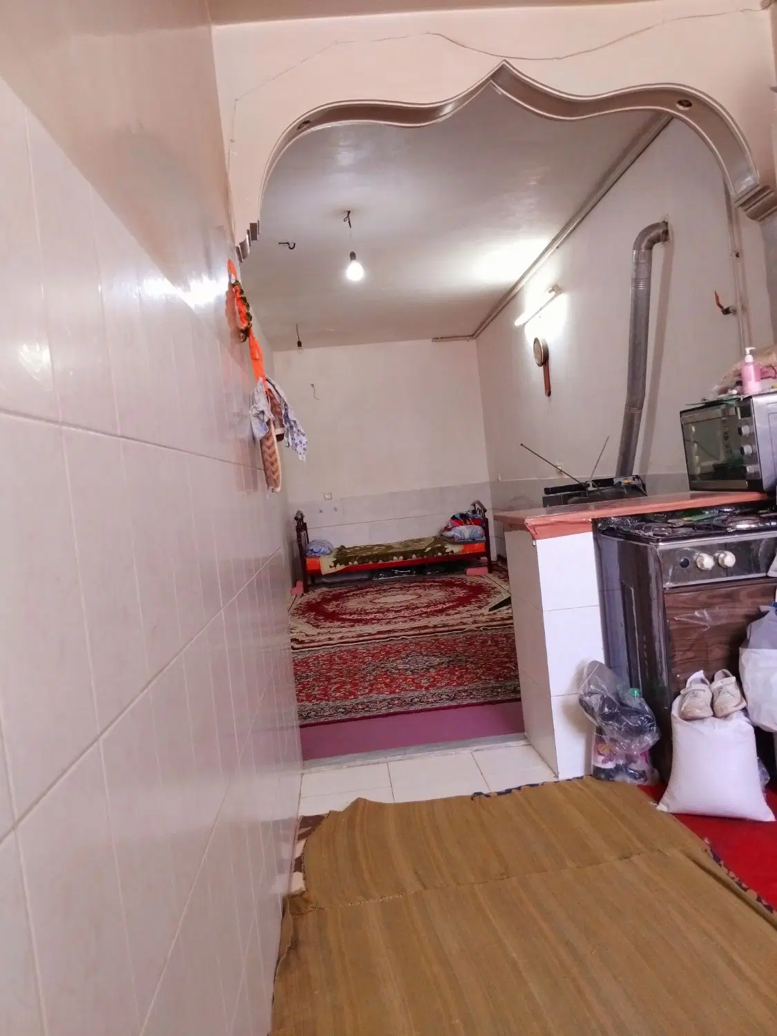 اجاره خانه  شصت متری طبقه همکف  شهدای صفری