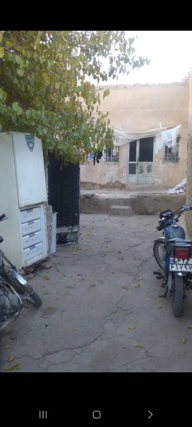 رهن واجاره منزل قدیمی بزرگ درقهجاورستان