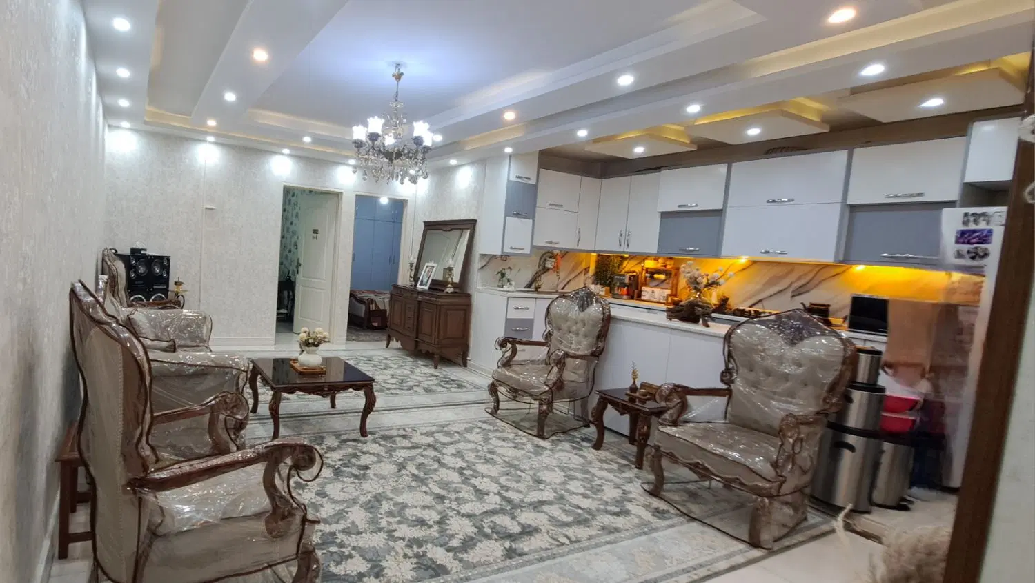 قرچک میرزایی 73 متری2 خواب