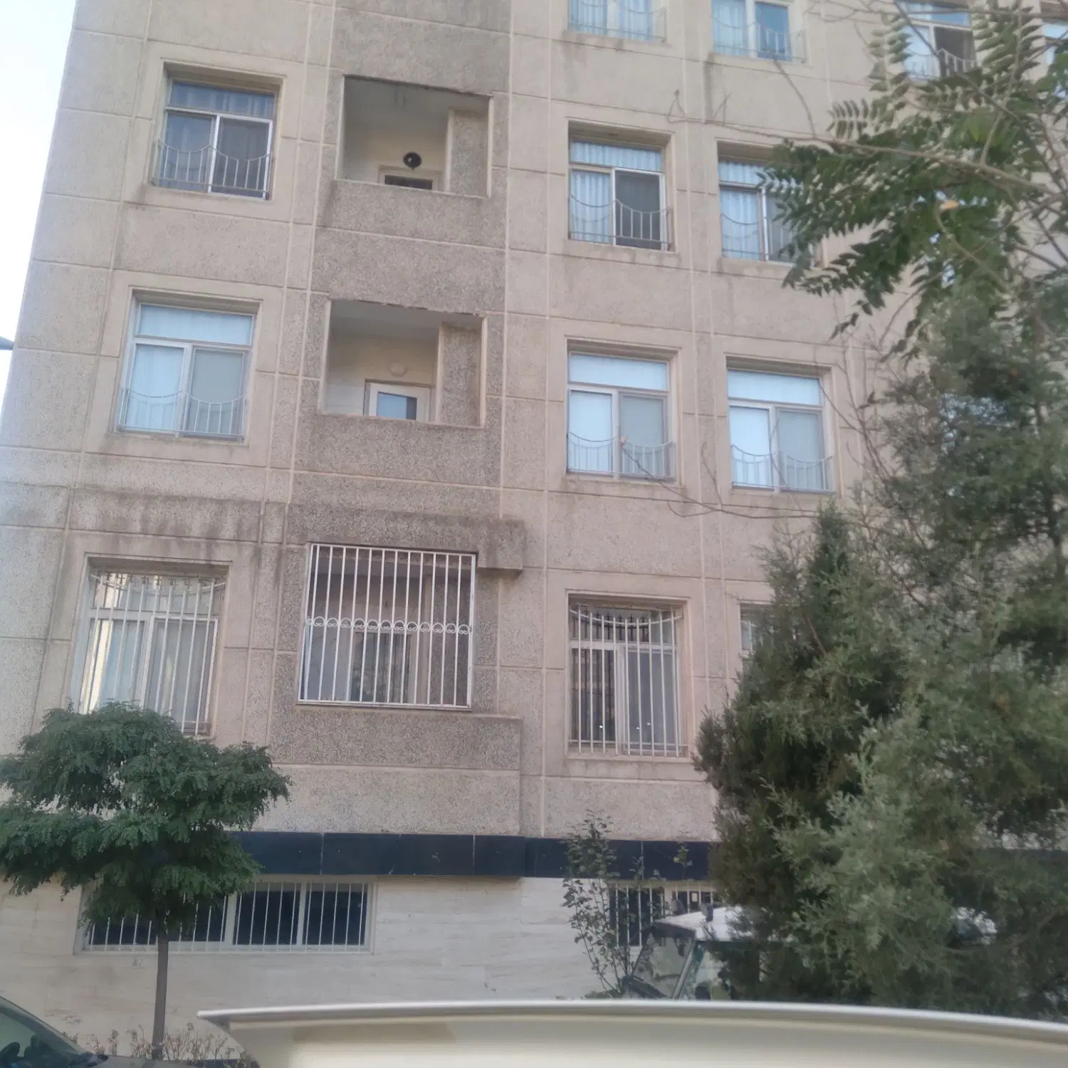 آپارتمان چیتگرجنوبی