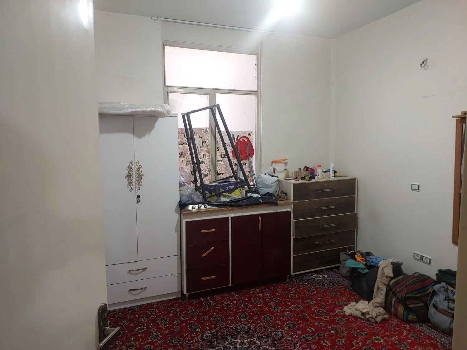اجاره آپارتمان پشت شهرداری صد متری
