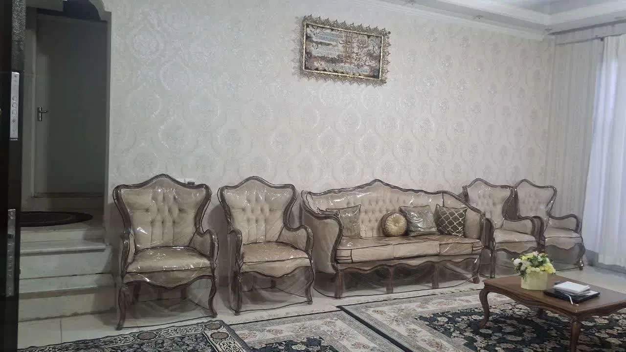 ویلایی ۱۸۰ متری جنوبی پردیس ابتدای شهرک شهرداری