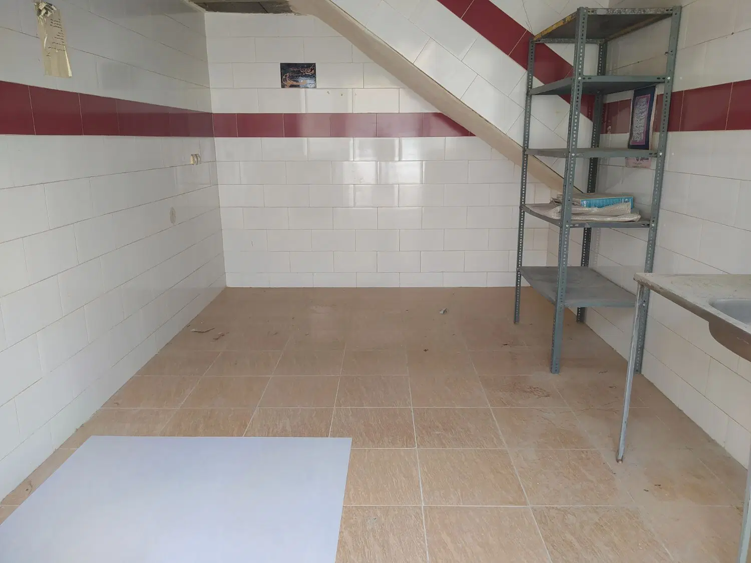پارکینگ اجاره‌ای فقط جهت انباری رهن و اجاره