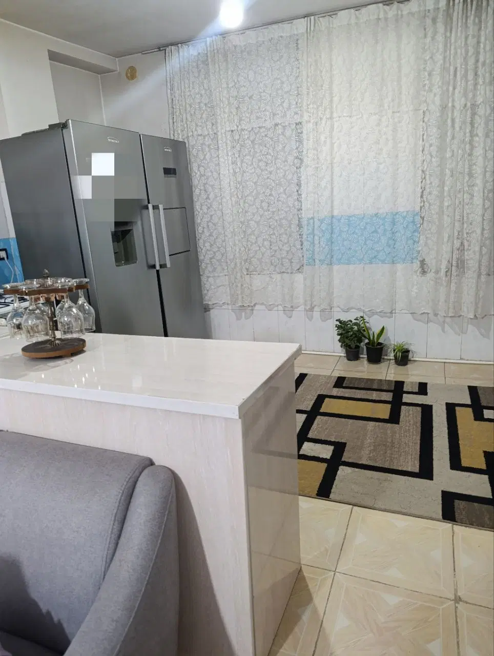 ۷۰مترتمیز طبقه دوم مناسب عروس دامادیابا۲فرزند