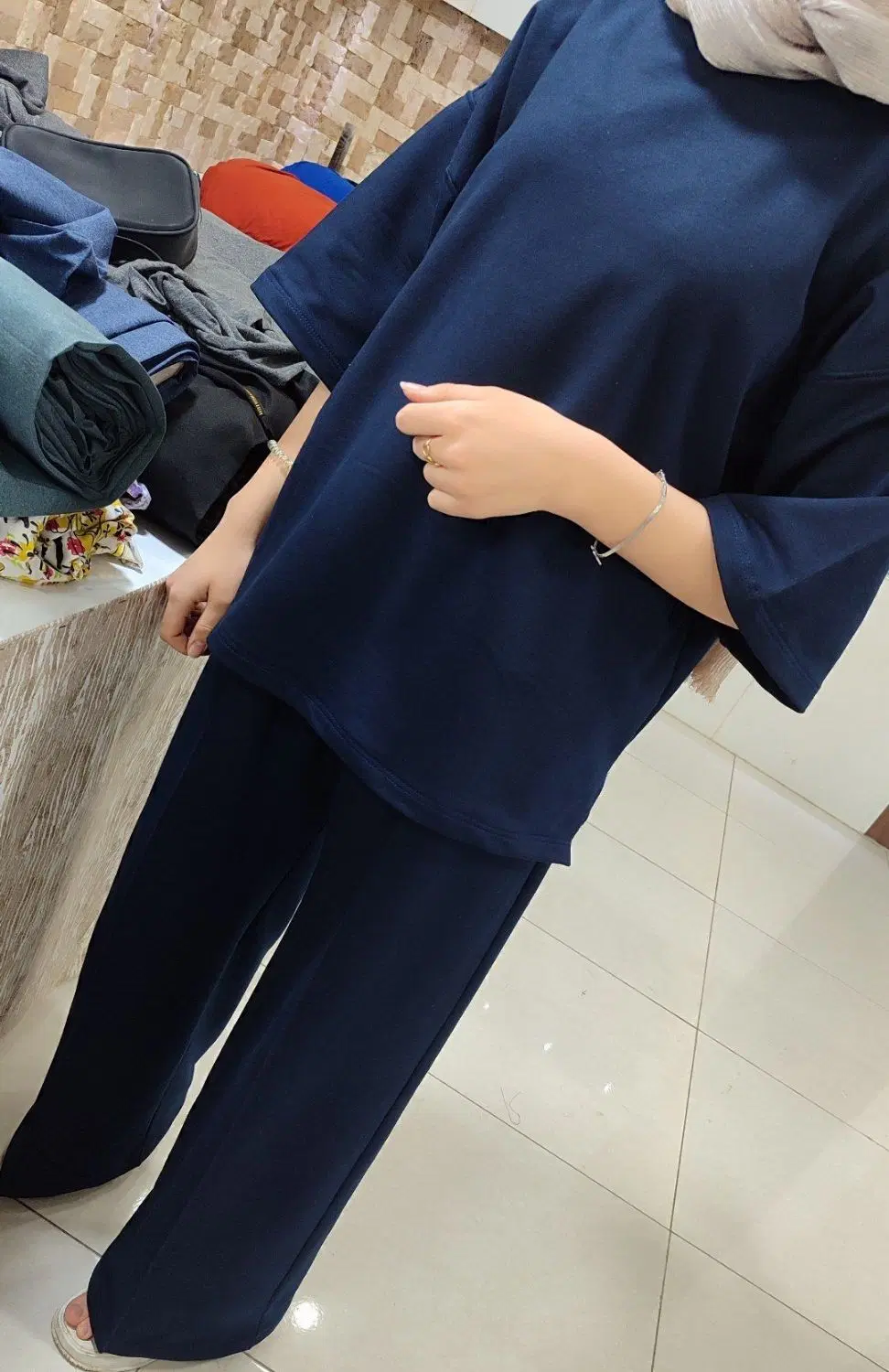 لباس فروشی
