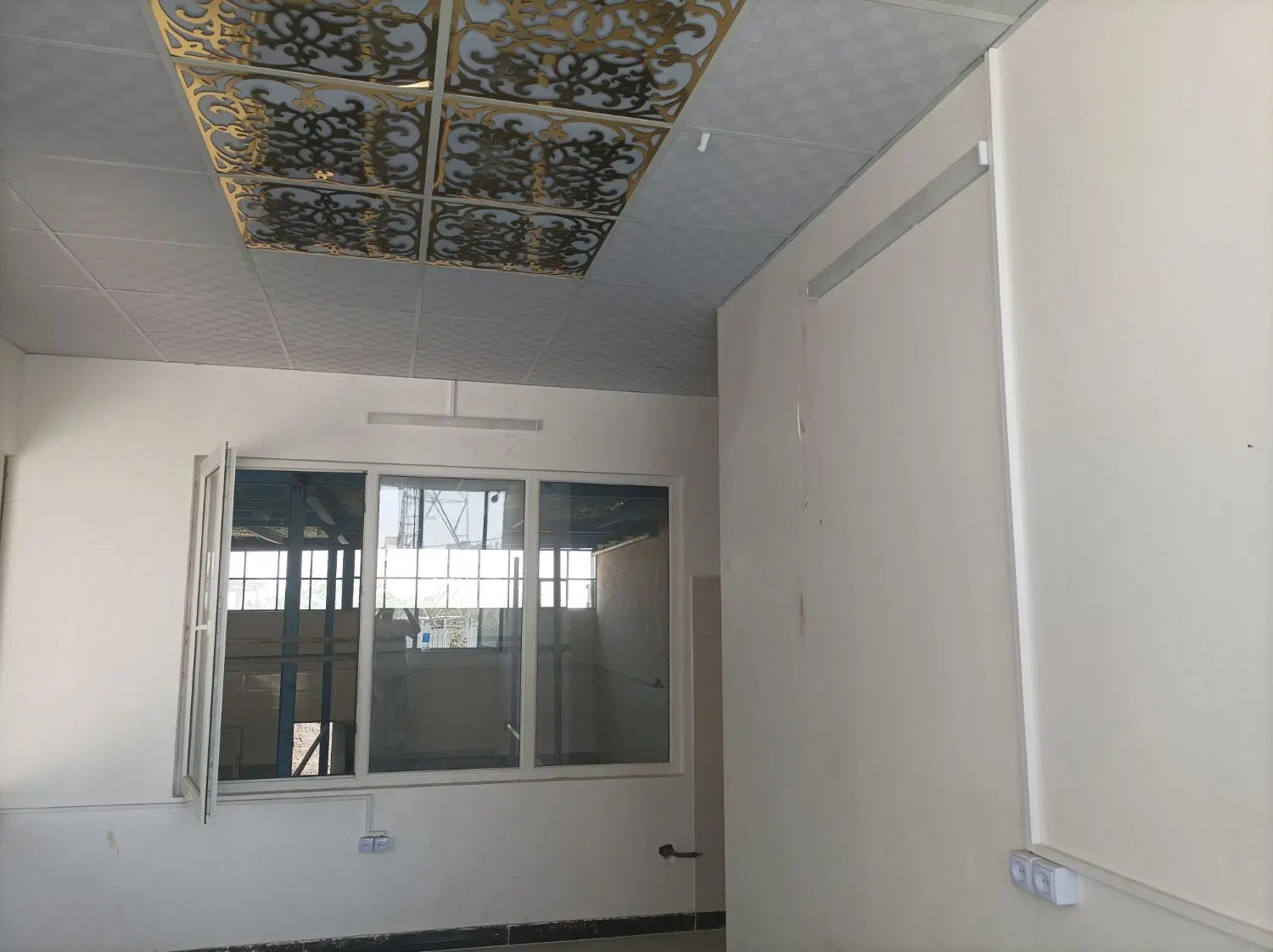 اجاره400متر سالن بهداشتی ارتفاع 6متر چاهشک سنتو