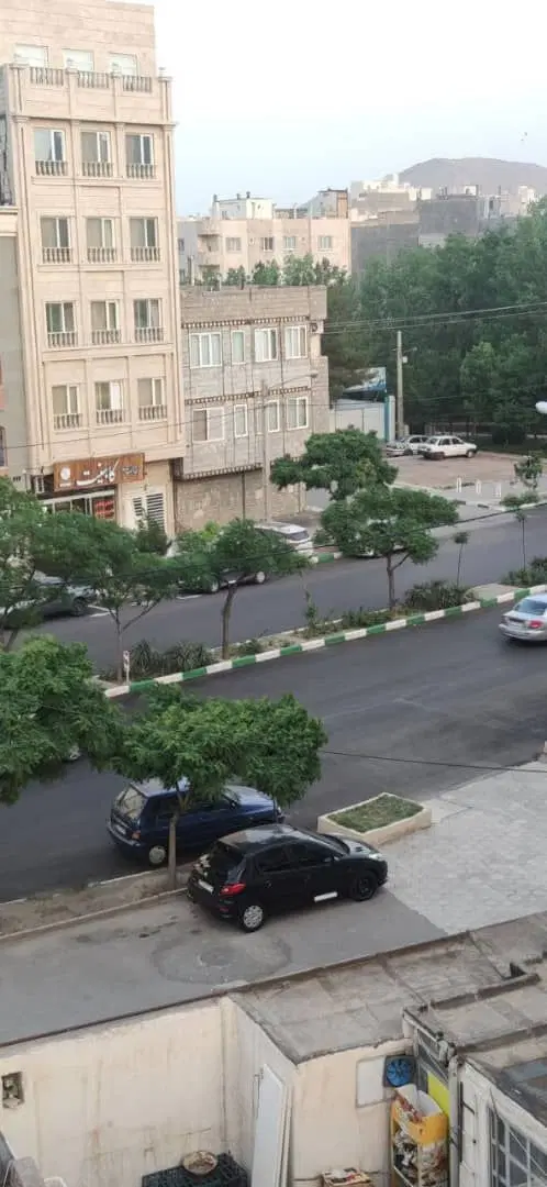 85 متری بهترین کوچه لادن_ رهن کامل