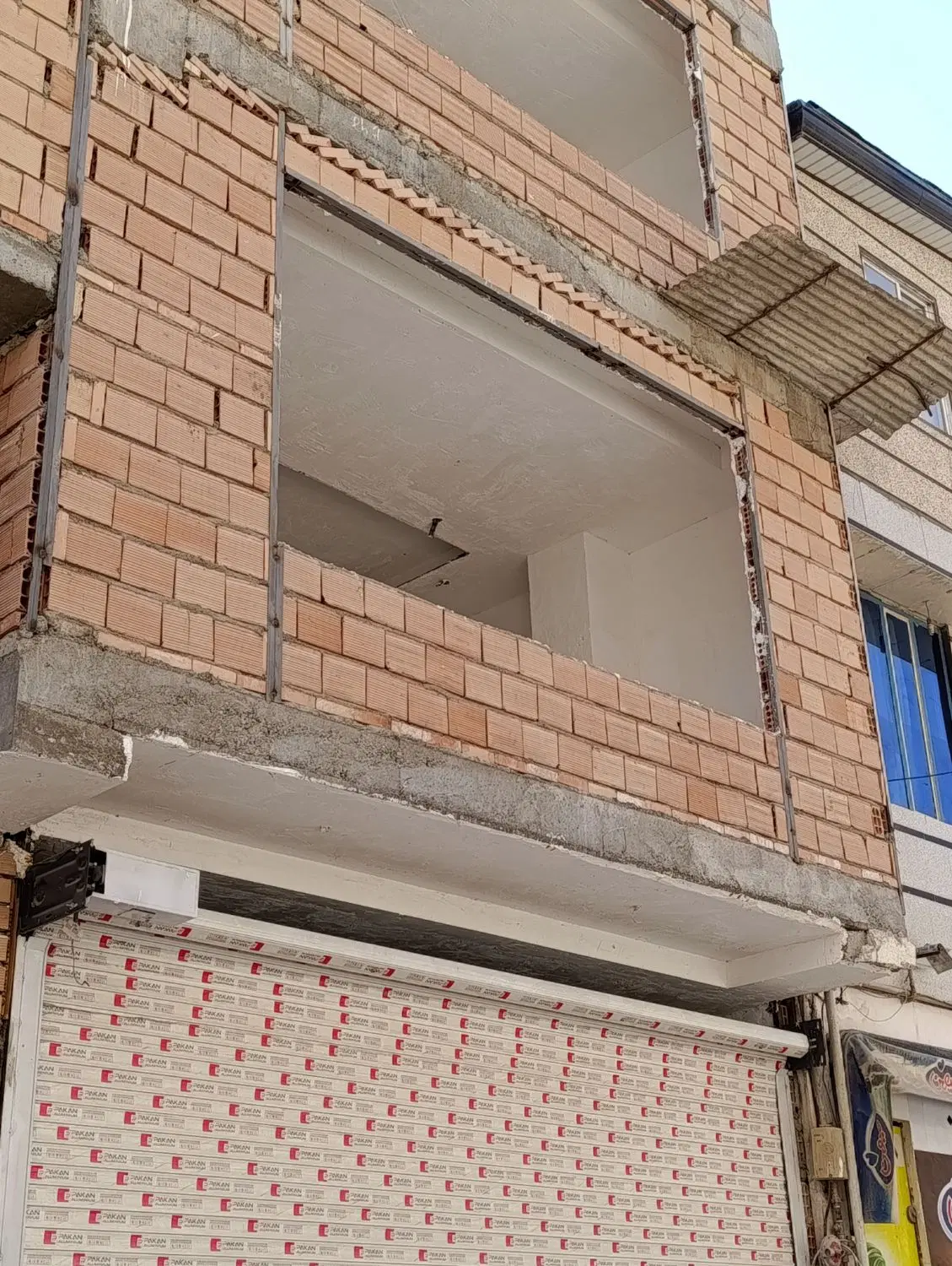 پیش فروش واحد دو نبش