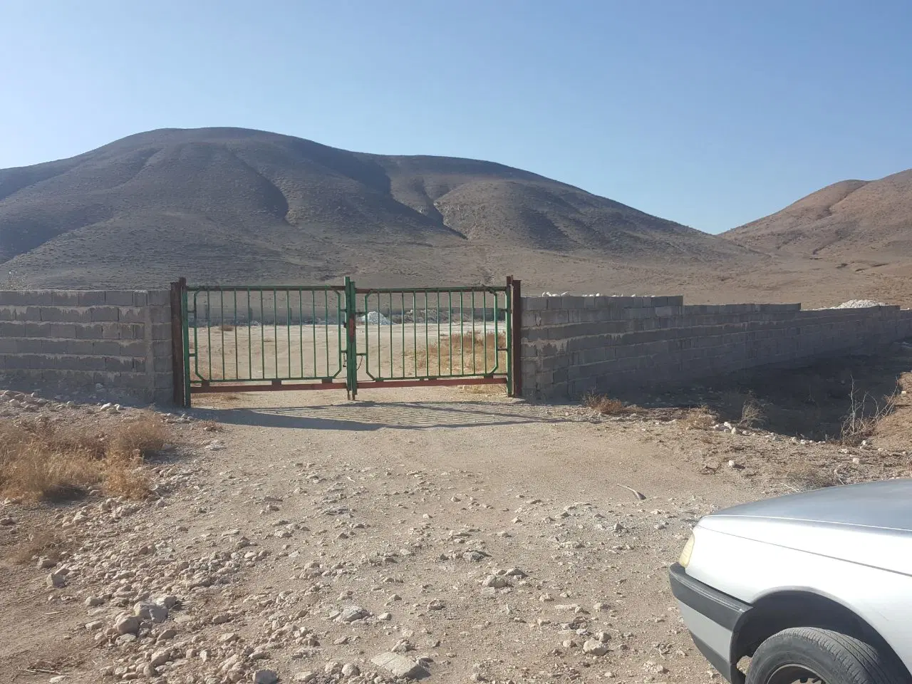 زمین ۳۴۰۰متری محصور بر اتوبان آذرشهر به عجب‌شیر