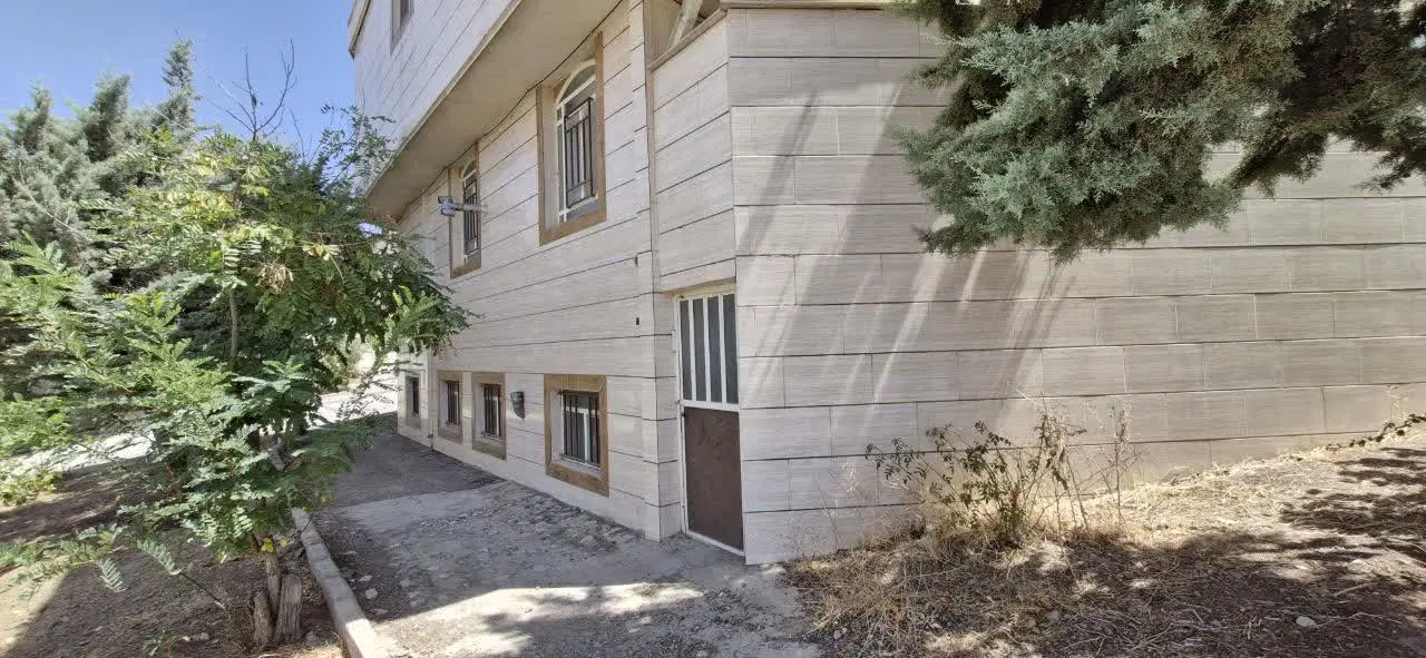 زیر همکف ۱۵۴ متر انتهای گلشن ۳