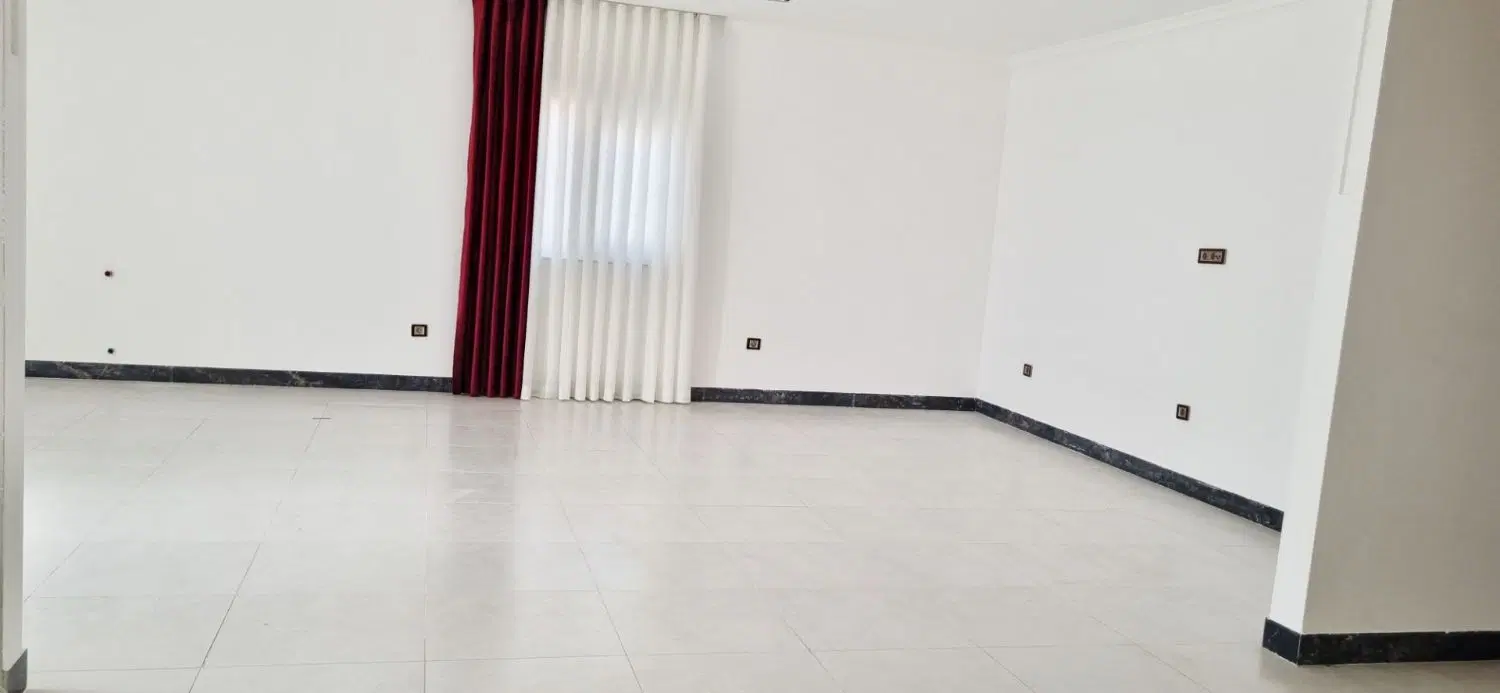 اجاره یک واحد مسکونی ۳خواب ۱۸۵متری