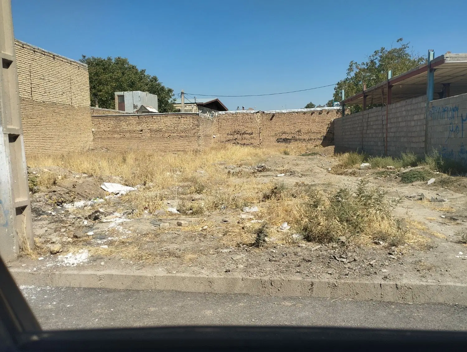 زمین مسکونی 260متر
