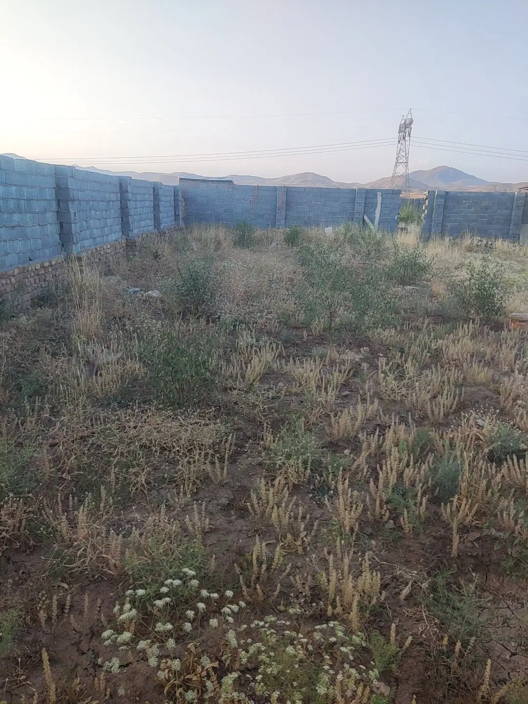 چهاردیواری شهرک میانچال(نارمک)