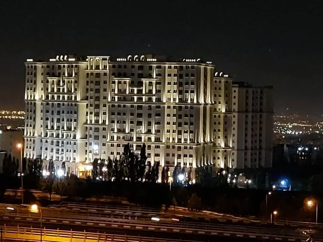 ۱۰۰ متر ۲ خواب ویو تهران