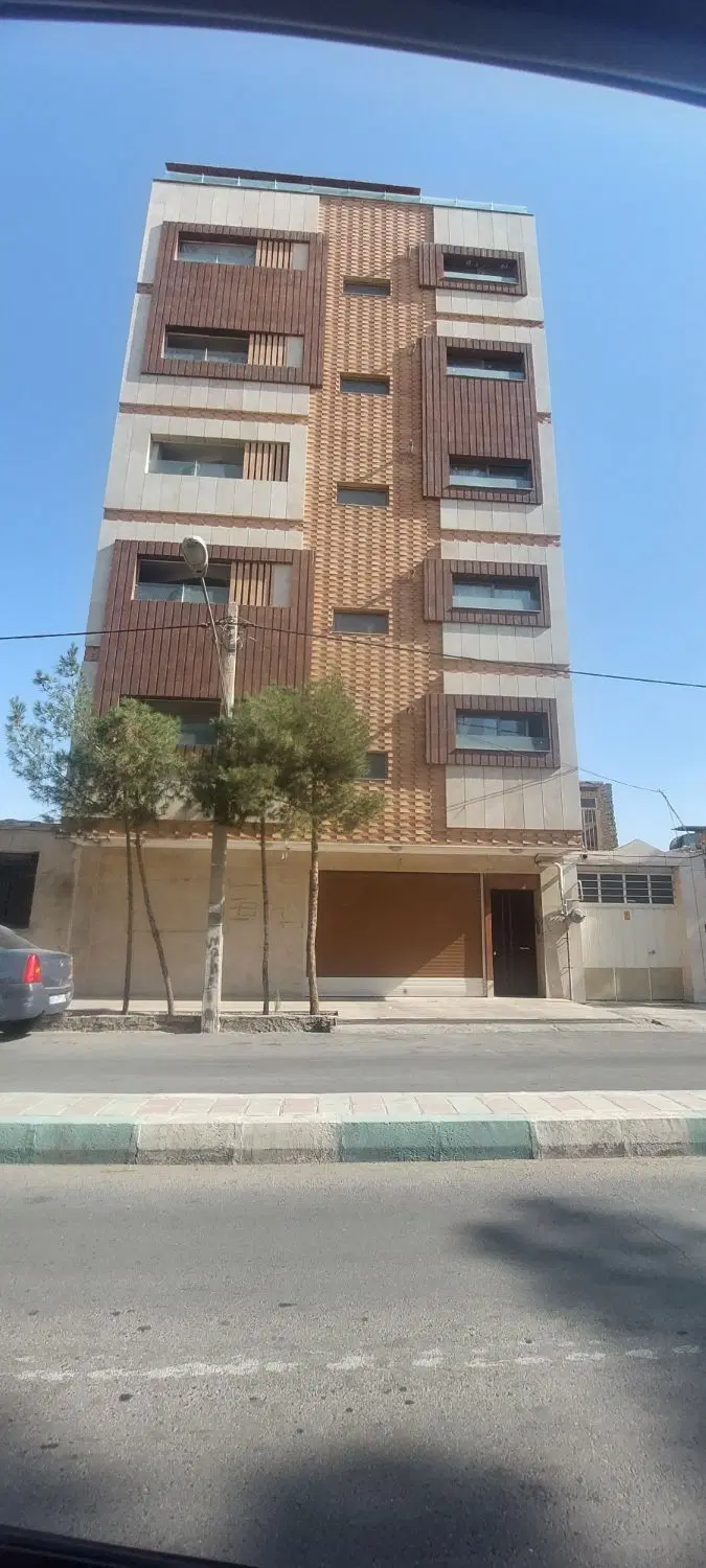 فروش یک واحد آپارتمان ۸۵ متری بر مدنی غربی