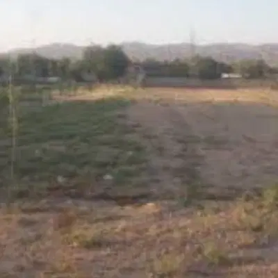 زمین فروشی