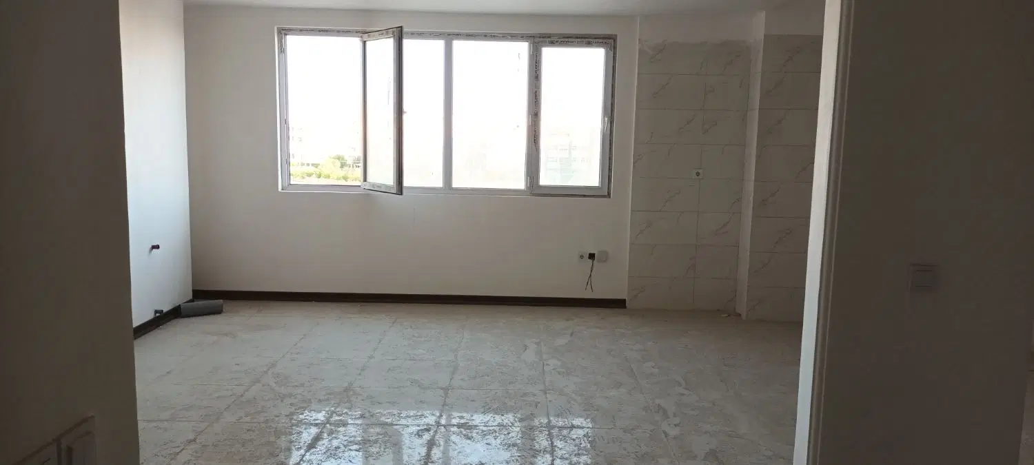 ۹۸متری کلیدنخورده