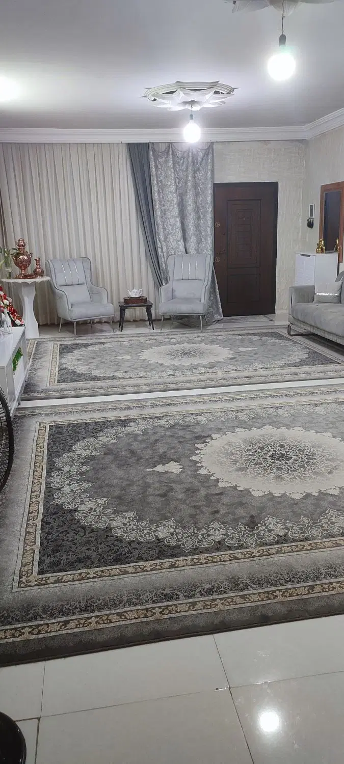 آپارتمان فروشی ۹۰ متری چراغچی۹ طبقه اول