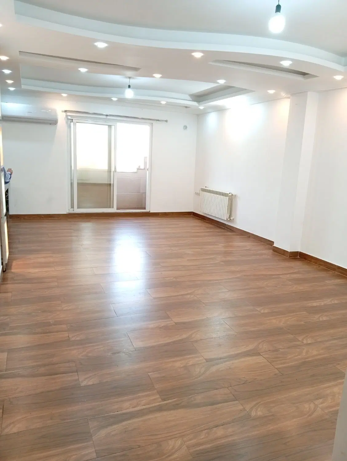 آپارتمان ۱۱۷ متر ۳ خواب کمربندی